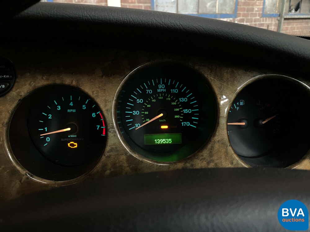 Jaguar XKR 4.0 Coupé 363 PS 2001, 48-HNP-2.