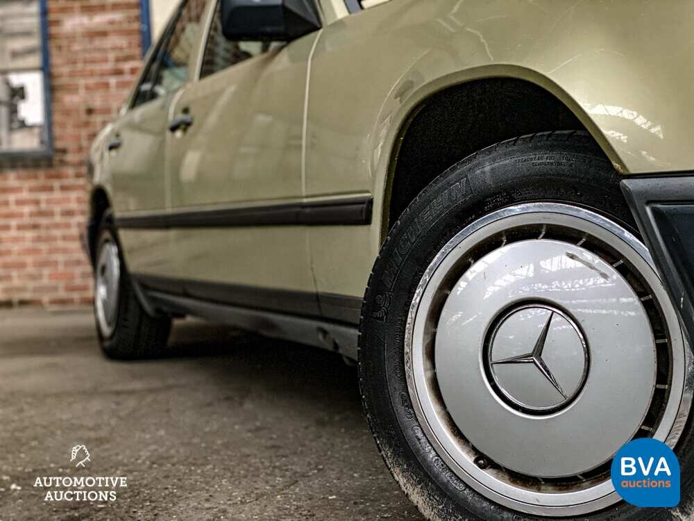 Mercedes-Benz 260E (W124) E-Klasse 160PS 1986, 70-LRN-7.