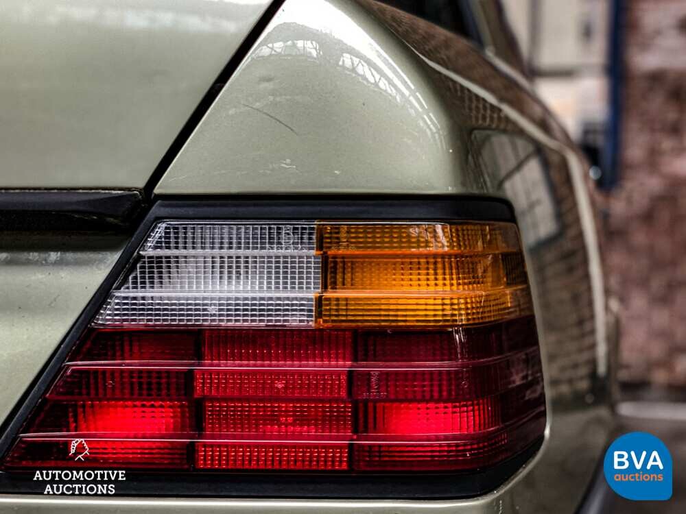 Mercedes-Benz 260E (W124) E-Klasse 160PS 1986, 70-LRN-7.