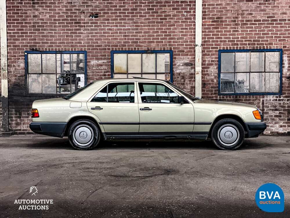 Mercedes-Benz 260E (W124) E-Klasse 160PS 1986, 70-LRN-7.