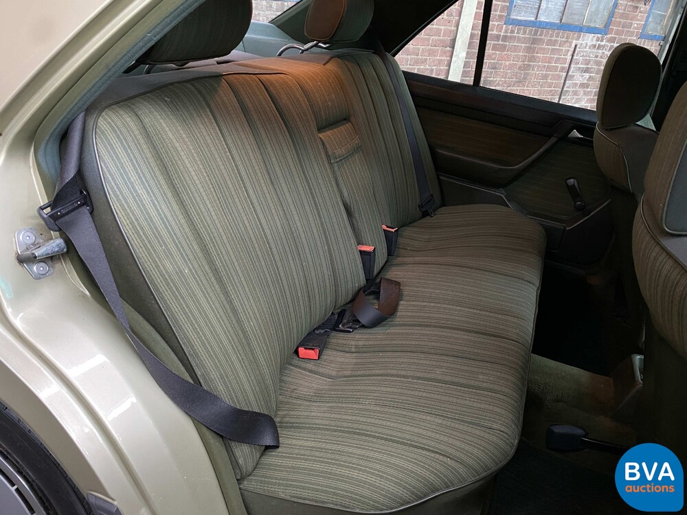 Mercedes-Benz 260E (W124) E-Klasse 160PS 1986, 70-LRN-7.