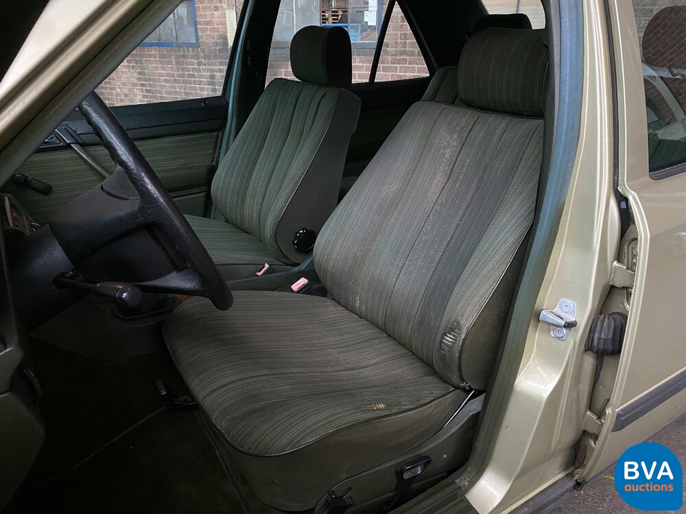 Mercedes-Benz 260E (W124) E-Klasse 160PS 1986, 70-LRN-7.