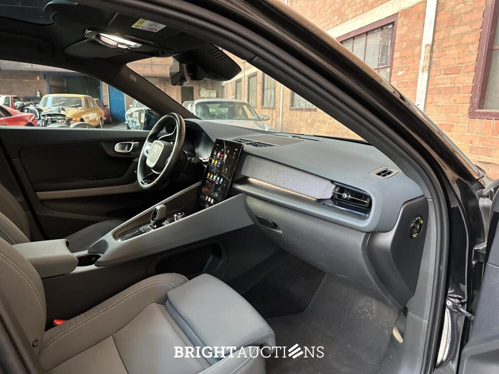 Polestar 2 Long Range Dual Motor Launch Edition 78kWh 408pk 2020 (Origineel-NL + 1e Eigenaar, J-708-ZB