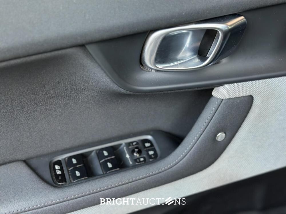 Polestar 2 Long Range Dual Motor Launch Edition 78kWh 408pk 2020 (Origineel-NL + 1e Eigenaar, J-708-ZB