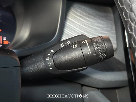 Polestar 2 Long Range Dual Motor Launch Edition 78kWh 408pk 2020 (Origineel-NL + 1e Eigenaar, J-708-ZB