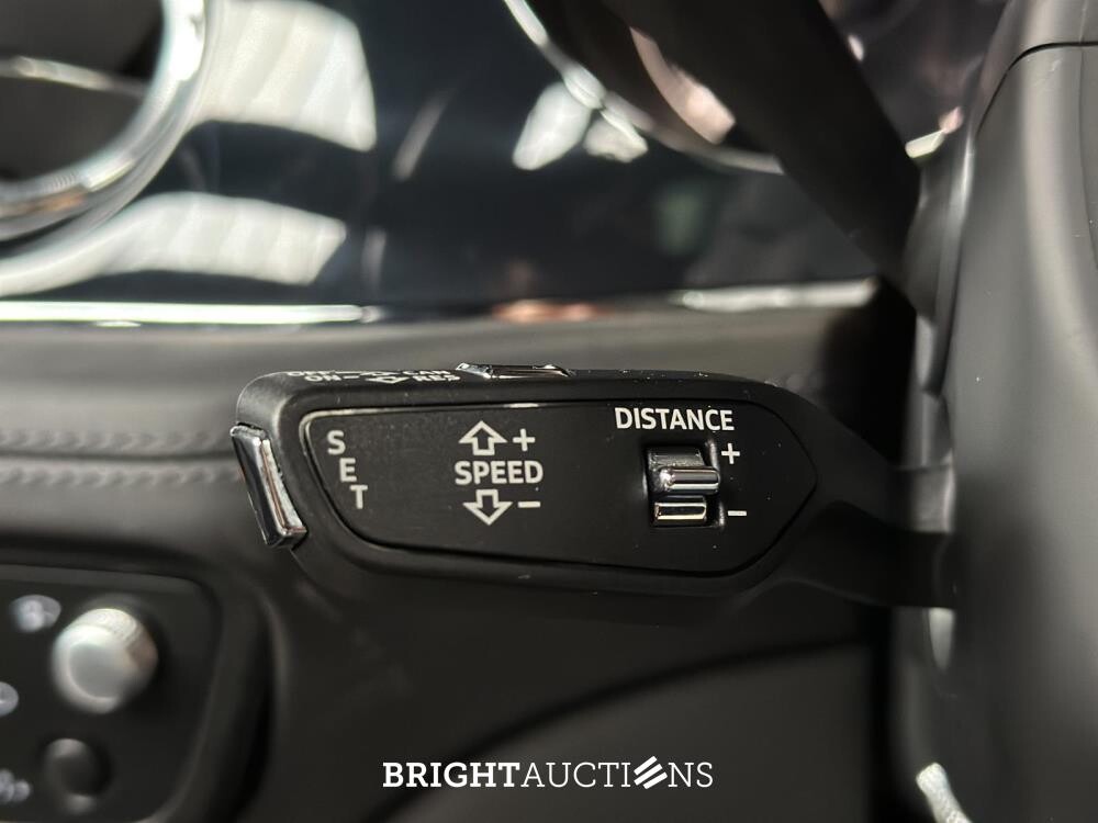 Bentley Bentayga 4.0 V8 First-Edition 550pk 2021