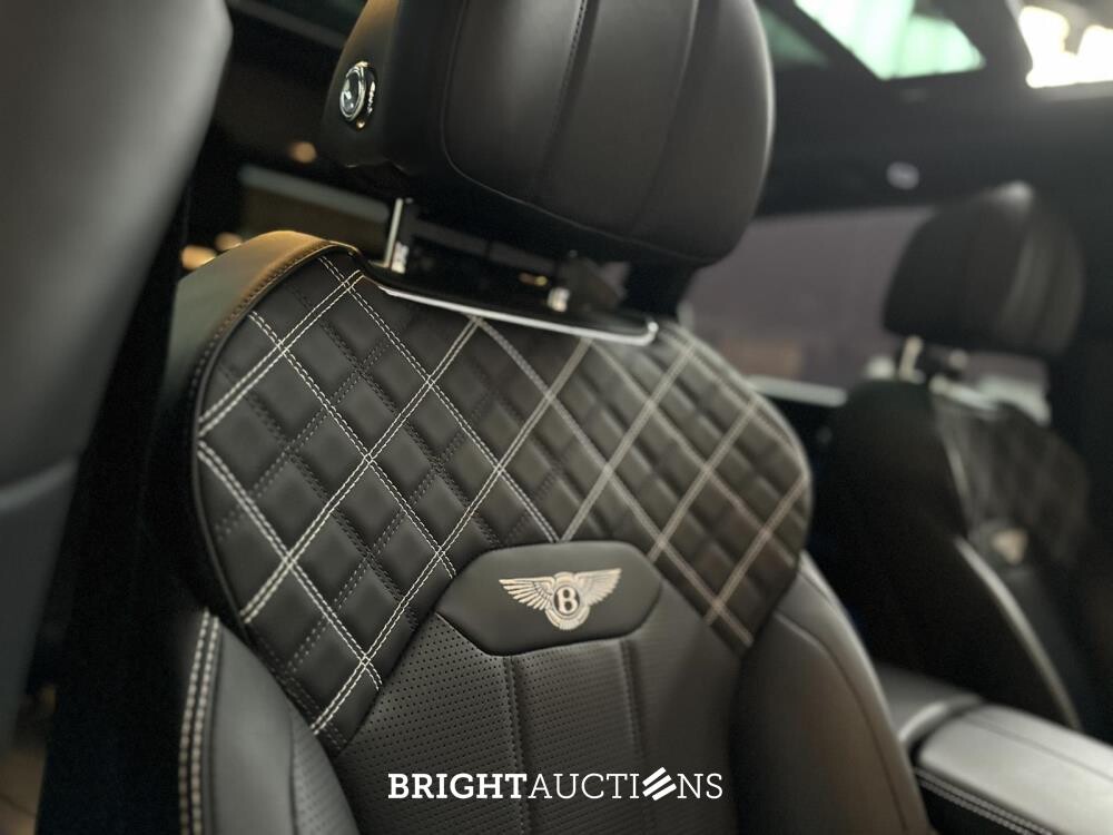 Bentley Bentayga 4.0 V8 First-Edition 550pk 2021