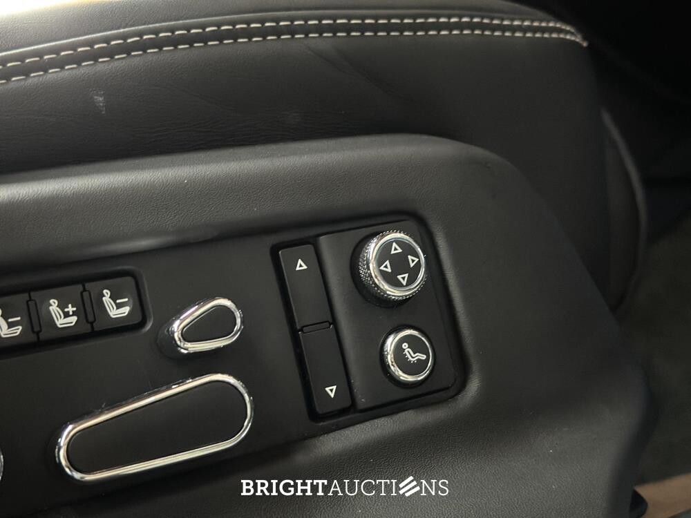 Bentley Bentayga 4.0 V8 First-Edition 550pk 2021