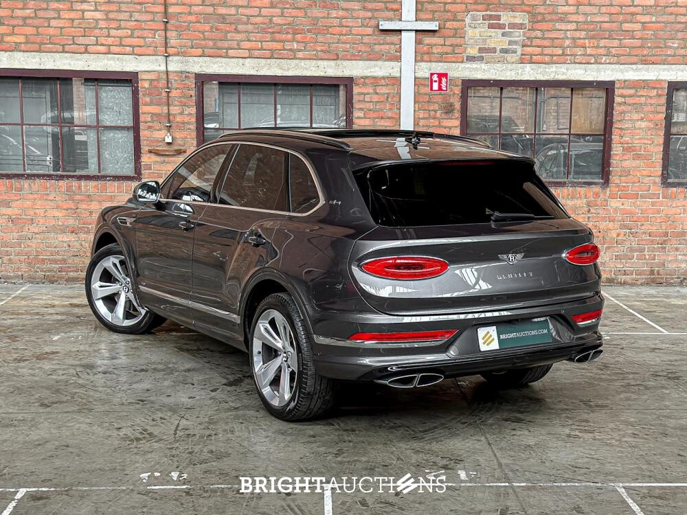Bentley Bentayga 4.0 V8 First-Edition 550pk 2021