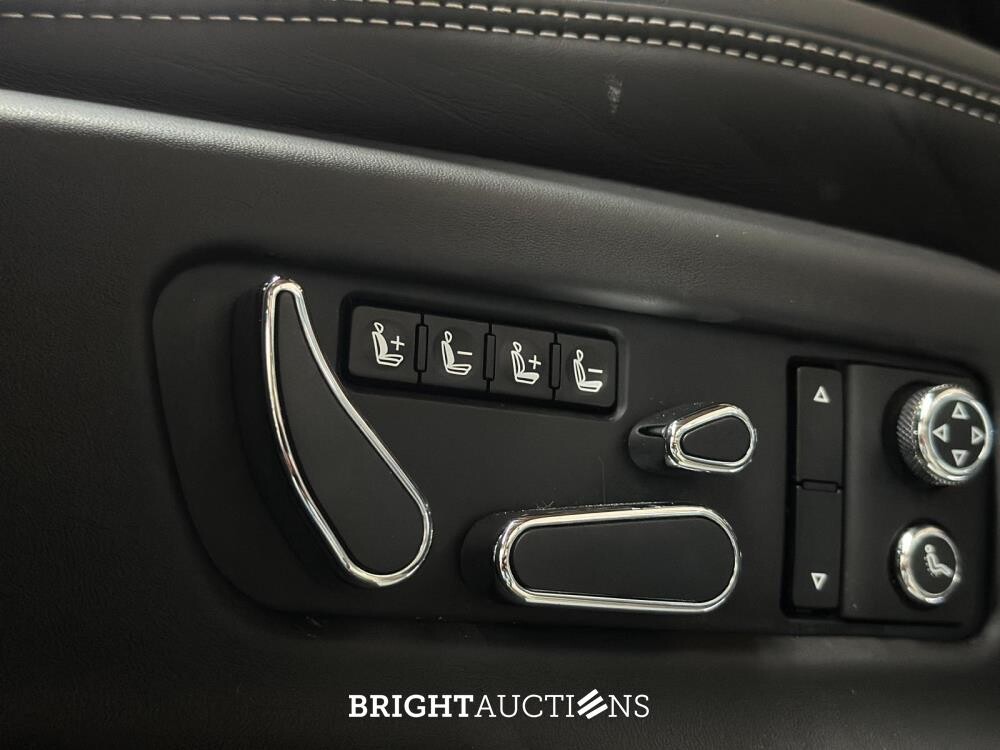 Bentley Bentayga 4.0 V8 First-Edition 550pk 2021