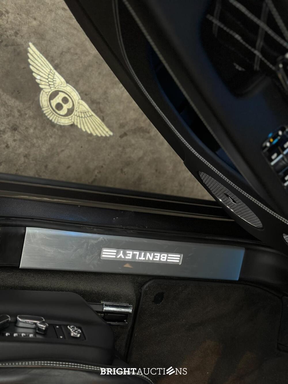 Bentley Bentayga 4.0 V8 First-Edition 550pk 2021