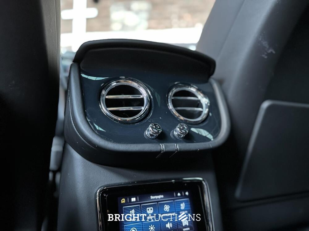 Bentley Bentayga 4.0 V8 First-Edition 550pk 2021