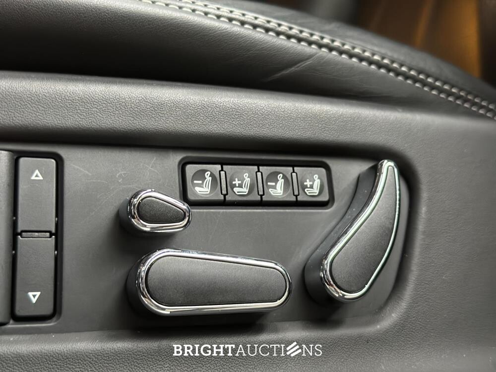 Bentley Bentayga 4.0 V8 First-Edition 550pk 2021