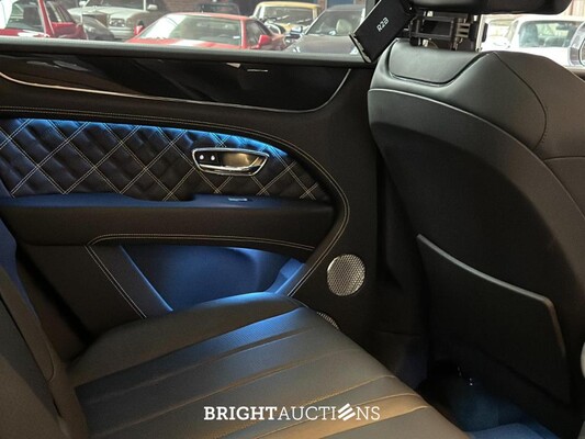 Bentley Bentayga 4.0 V8 First-Edition 550pk 2021