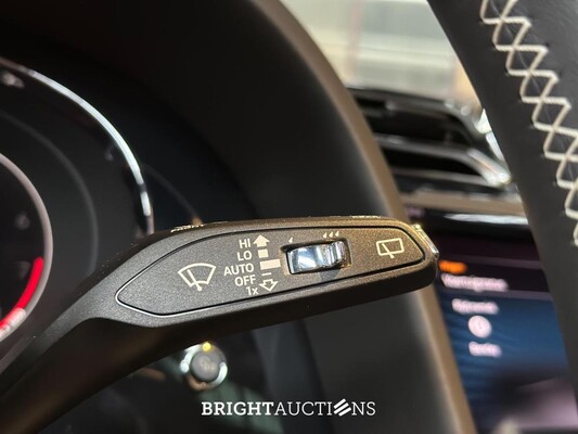 Bentley Bentayga 4.0 V8 First-Edition 550pk 2021