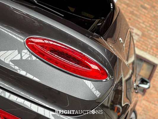 Bentley Bentayga 4.0 V8 First-Edition 550pk 2021