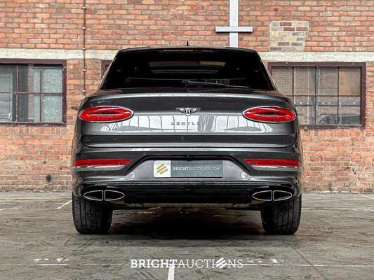 Bentley Bentayga 4.0 V8 First-Edition 550pk 2021