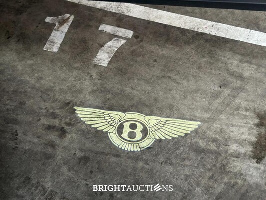 Bentley Bentayga 4.0 V8 First-Edition 550pk 2021