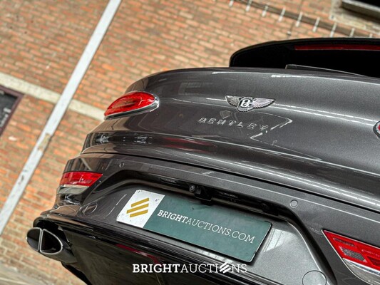 Bentley Bentayga 4.0 V8 First-Edition 550pk 2021