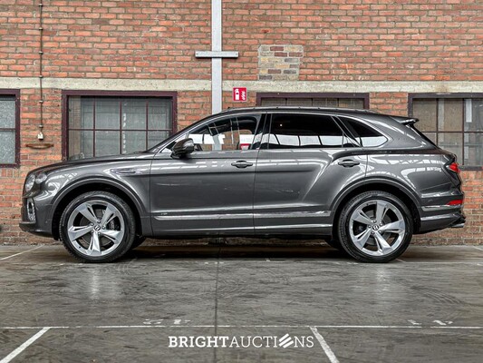 Bentley Bentayga 4.0 V8 First-Edition 550pk 2021