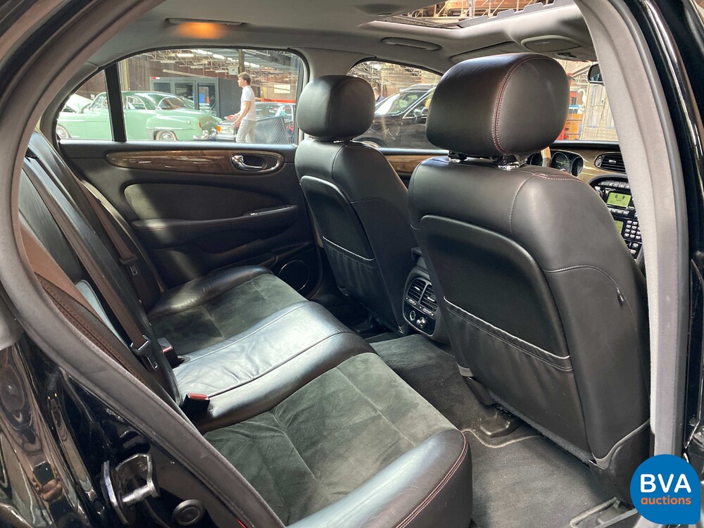 Jaguar XJR 4.2 V8 396pk 2003 -Org. NL-, 72-ND-VD