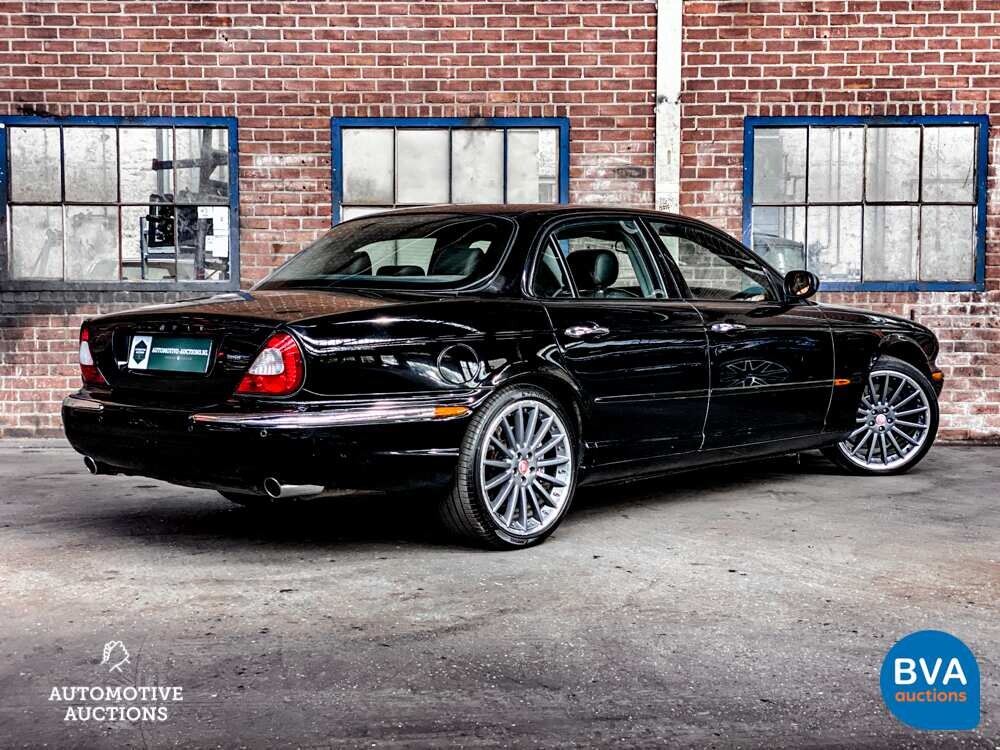 Jaguar XJR 4.2 V8 396pk 2003 -Org. NL-, 72-ND-VD