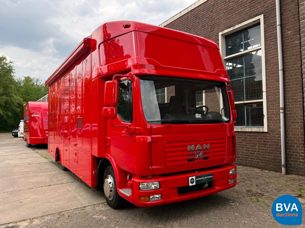 MAN TGL Vrachtauto Camper Kampeerauto Racing Transport + Trailer, 2-SVT-99
