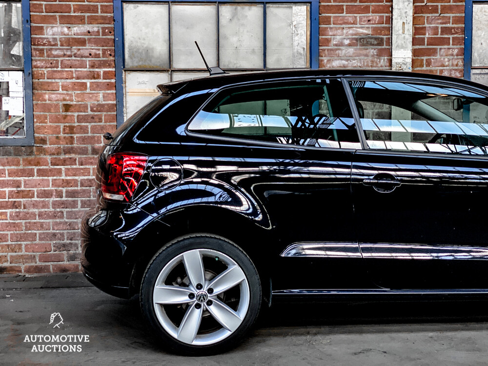 Volkswagen Polo 1.2 TSI DSG Highline 105pk 2011 -Org. NL-, 59-RJZ-9