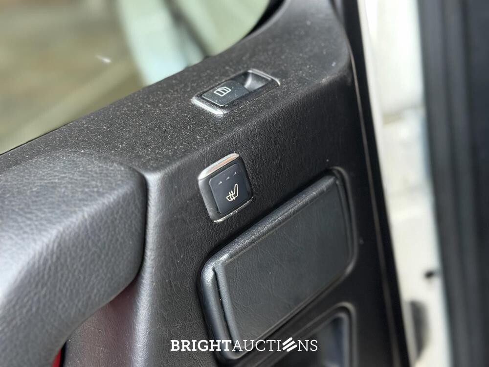 Mercedes-Benz G63 AMG Edition 463 5.5 V8 4Matic 571pk 2017 DESIGNOSMOKED GLASS REAR, R.END DOOR & LUGG. COMP.WINDOWS
