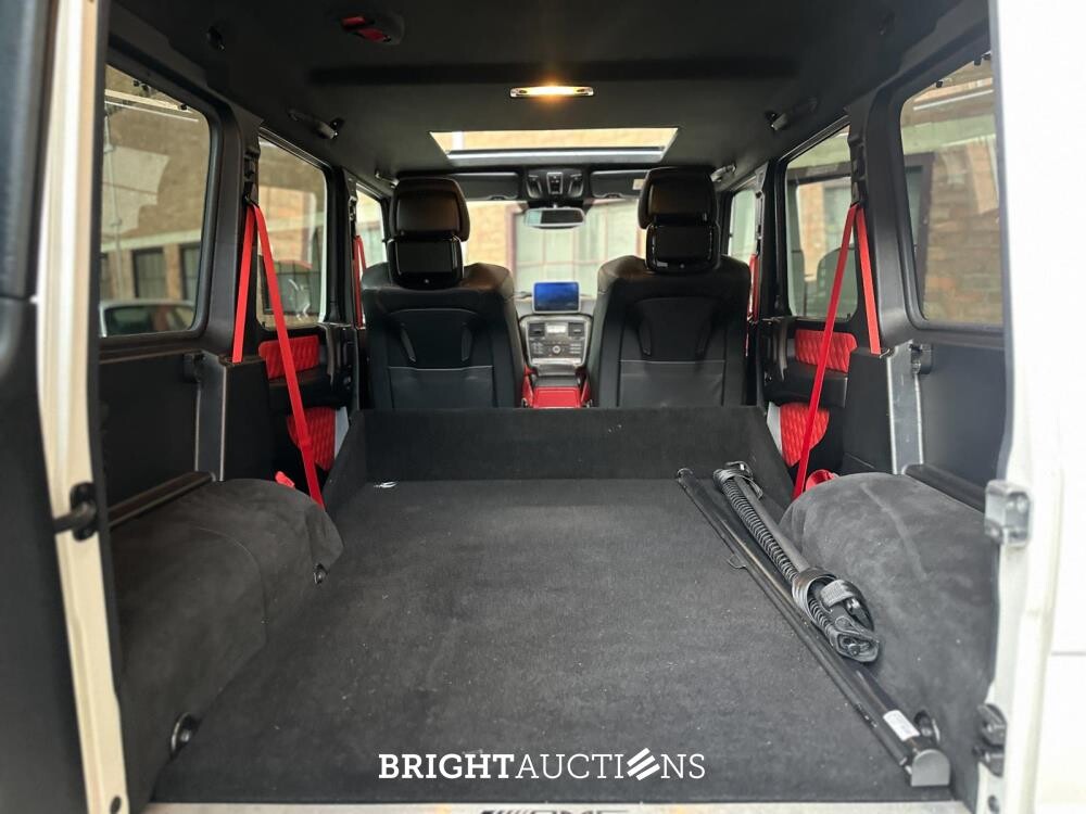Mercedes-Benz G63 AMG Edition 463 5.5 V8 4Matic 571pk 2017 DESIGNOSMOKED GLASS REAR, R.END DOOR & LUGG. COMP.WINDOWS