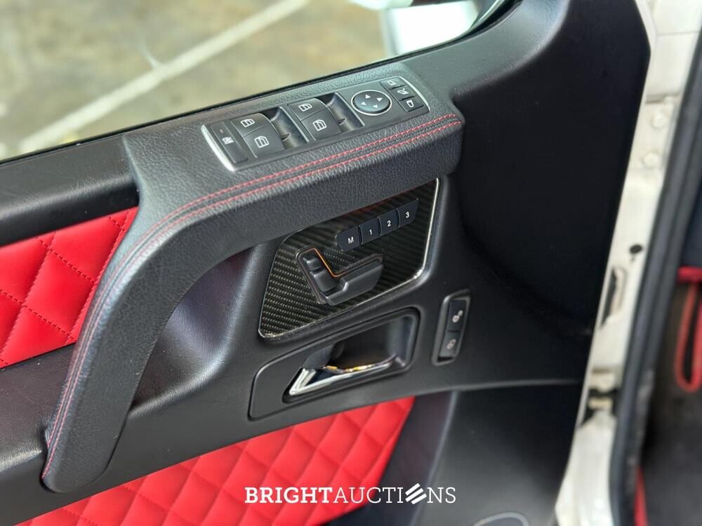 Mercedes-Benz G63 AMG Edition 463 5.5 V8 4Matic 571pk 2017 DESIGNOSMOKED GLASS REAR, R.END DOOR & LUGG. COMP.WINDOWS