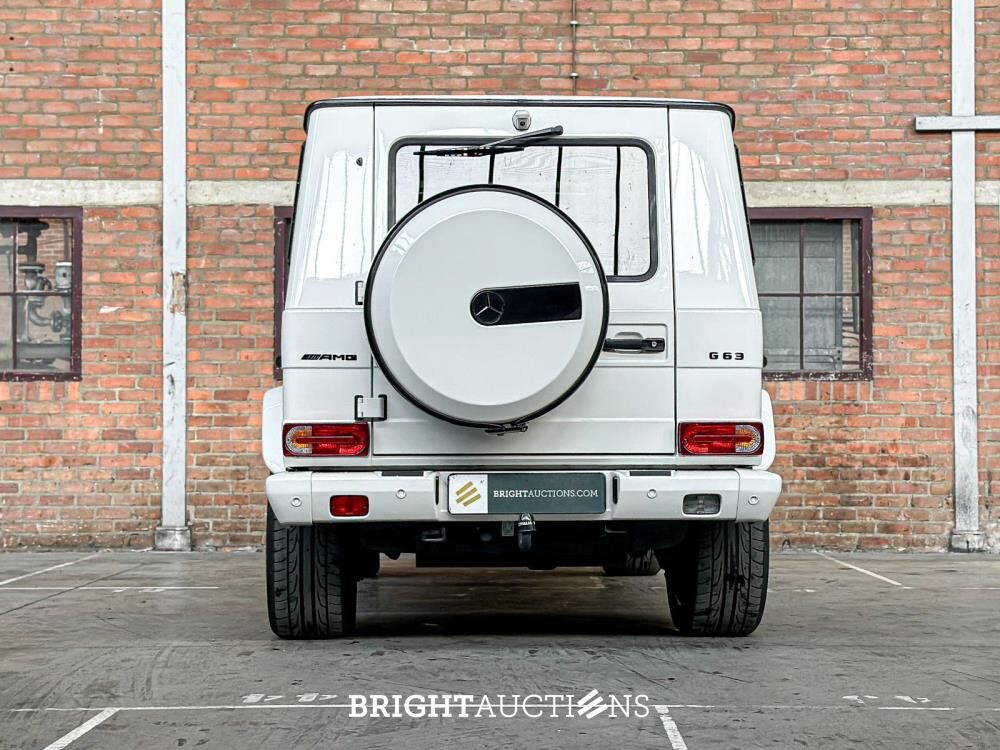 Mercedes-Benz G63 AMG Edition 463 5.5 V8 4Matic 571pk 2017 DESIGNOSMOKED GLASS REAR, R.END DOOR & LUGG. COMP.WINDOWS