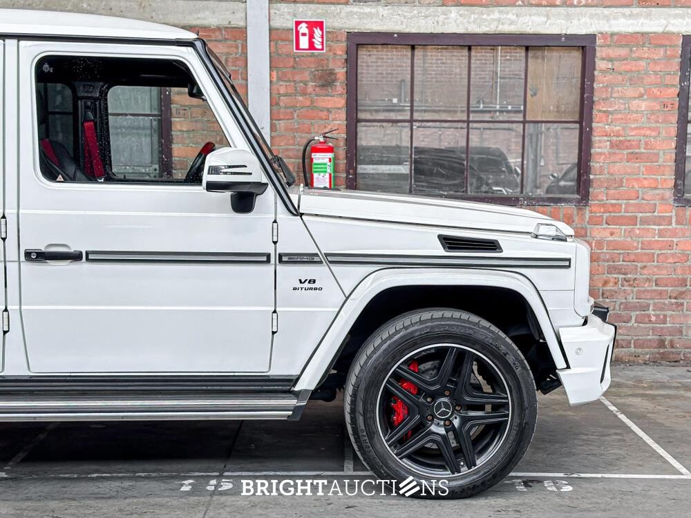 Mercedes-Benz G63 AMG Edition 463 5.5 V8 4Matic 571pk 2017 DESIGNOSMOKED GLASS REAR, R.END DOOR & LUGG. COMP.WINDOWS