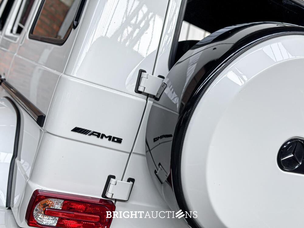 Mercedes-Benz G63 AMG Edition 463 5.5 V8 4Matic 571pk 2017 DESIGNOSMOKED GLASS REAR, R.END DOOR & LUGG. COMP.WINDOWS