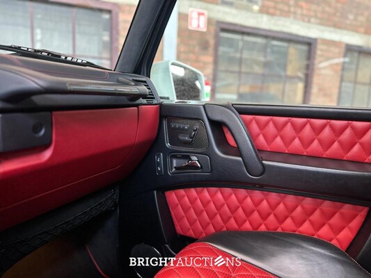 Mercedes-Benz G63 AMG Edition 463 5.5 V8 4Matic 571pk 2017 DESIGNOSMOKED GLASS REAR, R.END DOOR & LUGG. COMP.WINDOWS