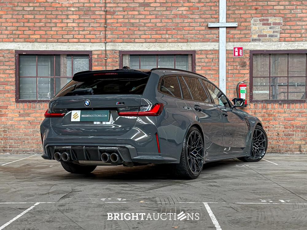 BMW M3 Competition Touring xDrive 510pk 2023 - AKRAPOVIC - FACELIFT - (Origineel-NL + 1e Eigenaar) 3-serie G81, NL-Kenteken