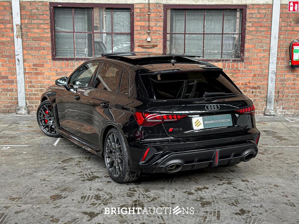 Audi RS3 Sportback 2.5 TFSI Quattro 400pk 2024 NIEUW-MODEL, NL-Kenteken