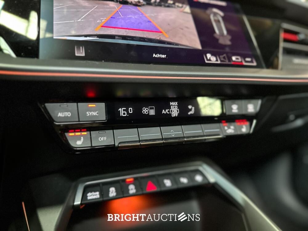 Audi RS3 Sportback 2.5 TFSI Quattro 400pk 2024 NIEUW-MODEL, NL-Kenteken