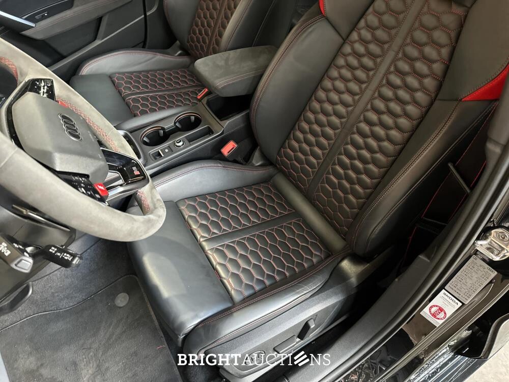 Audi RS3 Sportback 2.5 TFSI Quattro 400pk 2024 NIEUW-MODEL, NL-Kenteken