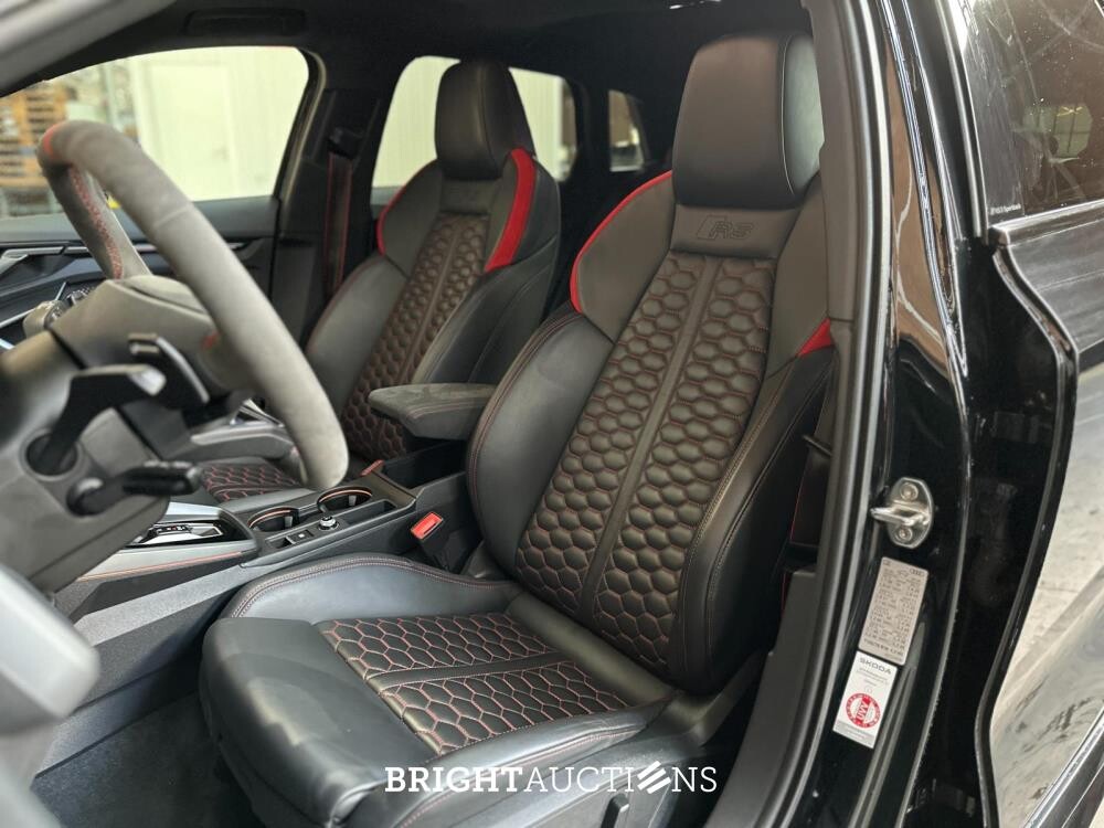 Audi RS3 Sportback 2.5 TFSI Quattro 400pk 2024 NIEUW-MODEL, NL-Kenteken
