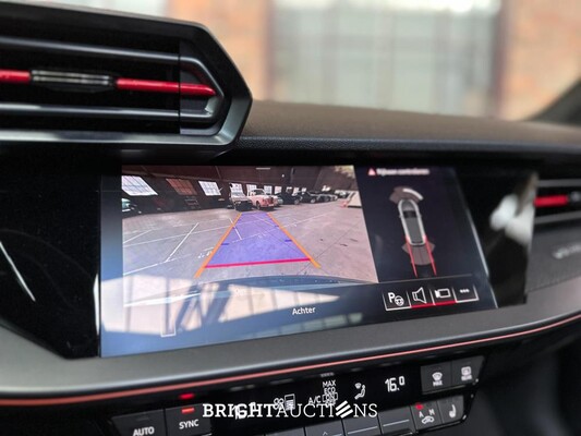 Audi RS3 Sportback 2.5 TFSI Quattro 400pk 2024 NIEUW-MODEL, NL-Kenteken