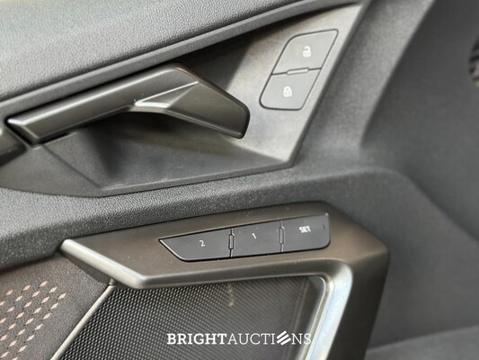 Audi RS3 Sportback 2.5 TFSI Quattro 400pk 2024 NIEUW-MODEL, NL-Kenteken
