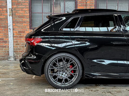 Audi RS3 Sportback 2.5 TFSI Quattro 400pk 2024 NIEUW-MODEL, NL-Kenteken