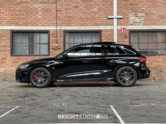 Audi RS3 Sportback 2.5 TFSI Quattro 400pk 2024 NIEUW-MODEL, NL-Kenteken