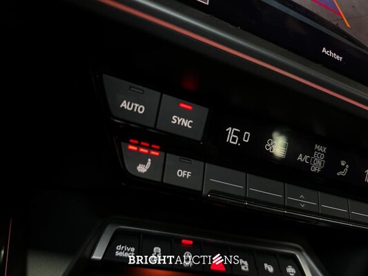 Audi RS3 Sportback 2.5 TFSI Quattro 400pk 2024 NIEUW-MODEL, NL-Kenteken