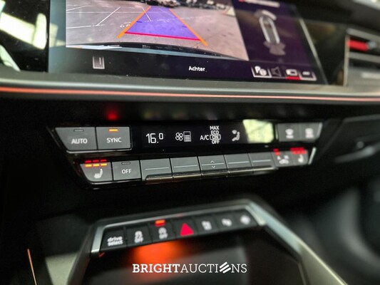Audi RS3 Sportback 2.5 TFSI Quattro 400pk 2024 NIEUW-MODEL, NL-Kenteken