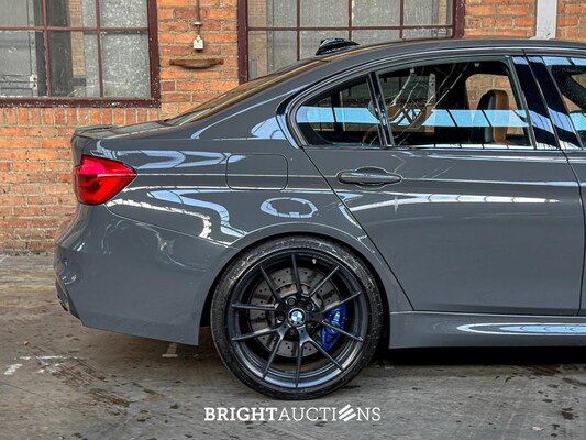 BMW M3 Competition DCTA 450pk 2019 - Grigio Telesto - CARBON - (Origineel-NL) 3-serie F80, NL-Kenteken