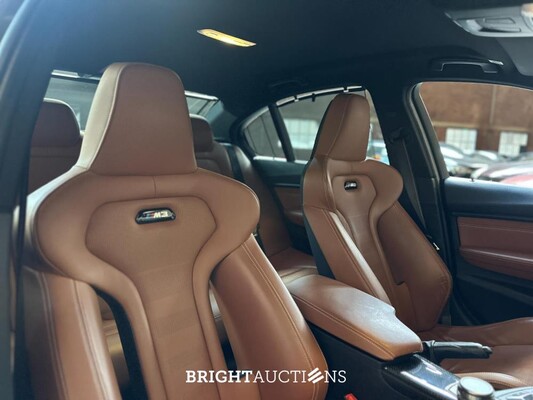 BMW M3 Competition DCTA 450pk 2019 - Grigio Telesto - CARBON - (Origineel-NL) 3-serie F80, NL-Kenteken