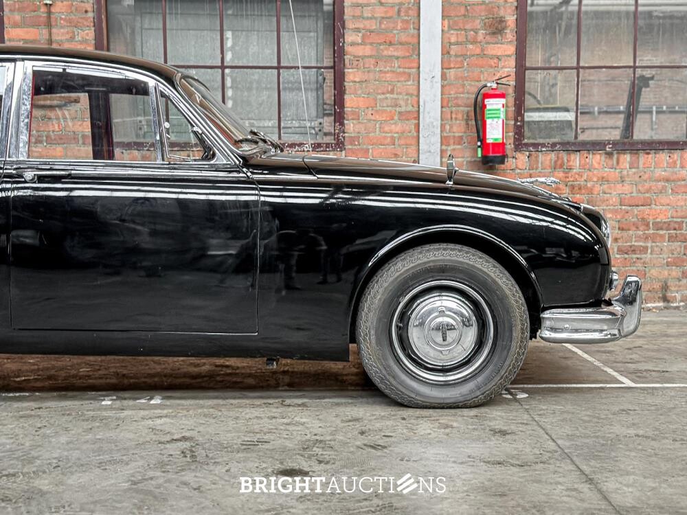 Jaguar MKII 2.4 inline-six -Overdrive- 120pk 1962 Mark 2 , HL-57-LJ