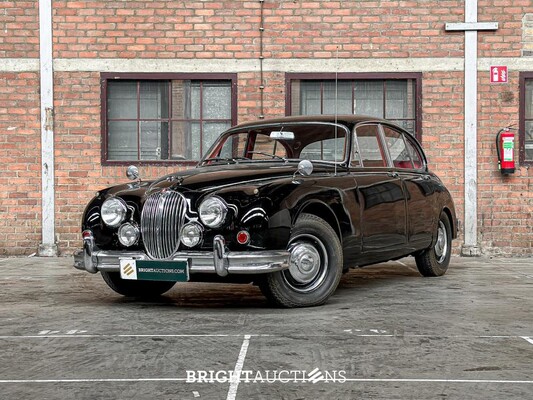 BRIGHT AUCTIONS: Luxury & Sport Car Auction - Boxmeer